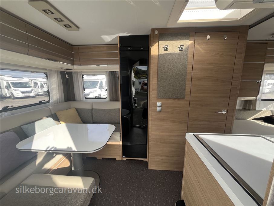 Adria Adora 482 LU